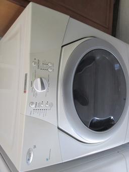 Whirlpool Duet Electric Front Load Dryer