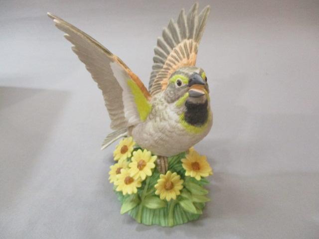 2001 Lenox "Dickcissel" Fine Porcelain Bird Figurine 5"