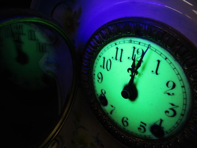 La Teste Royal Bone China Case Clock w/Uranium Glass Face