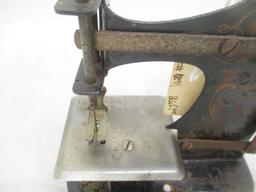 Miniature Sewing Machine