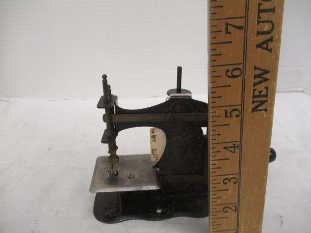 Miniature Sewing Machine