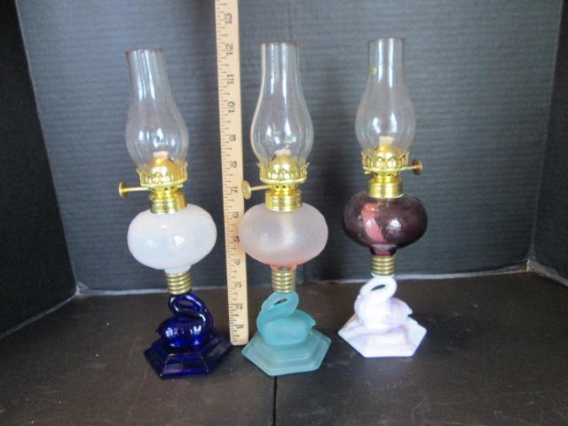 Three 1989 Heartlights Small Swan Post Oil Lamps