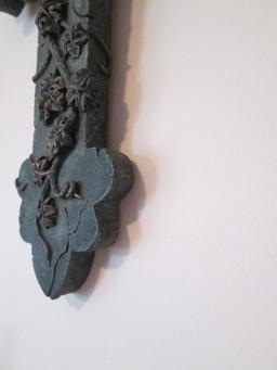 Sculpted Resin Cross Plaque