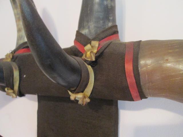 Vintage Unique Steer Horn Hat Rack Wall Hanging