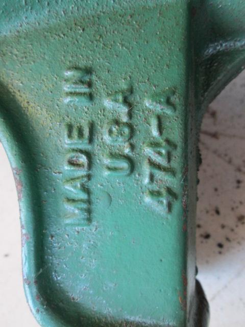 Vintage Columbiana Pump Co. #474-A Cast Iron Hand Pump