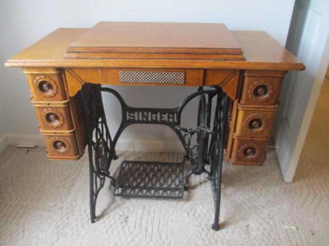 Antique Singer Treadle Sewing Machine in Tiger Oak Cabinet