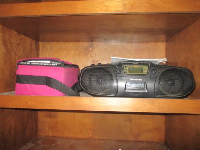 Panasonic XBS CD Radio with CDs