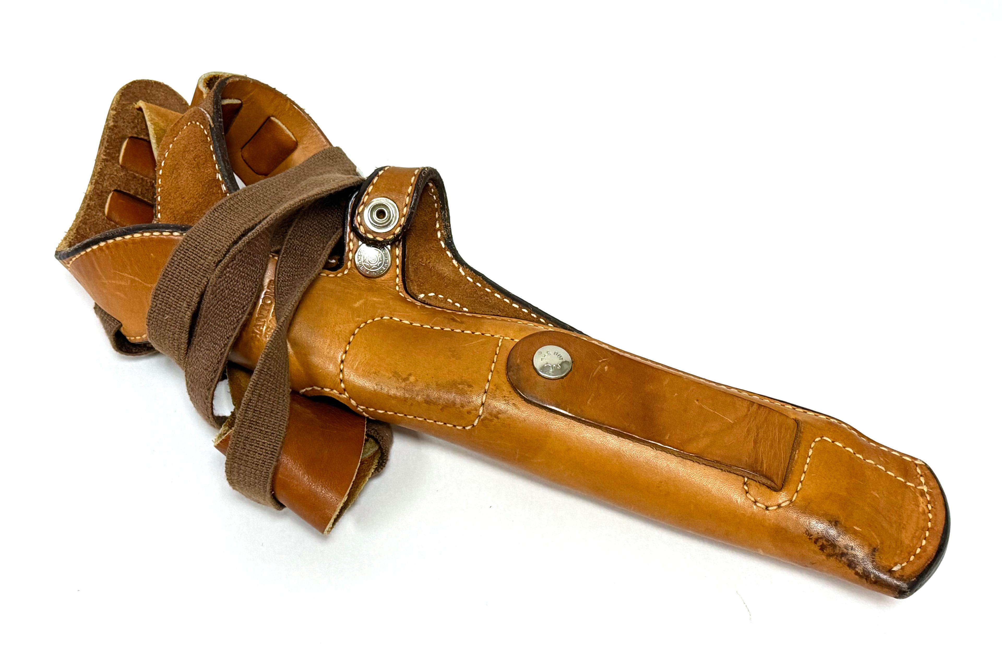 Bianchi #X2100 “Phantom” .38/.357 Leather Shoulder Holster 