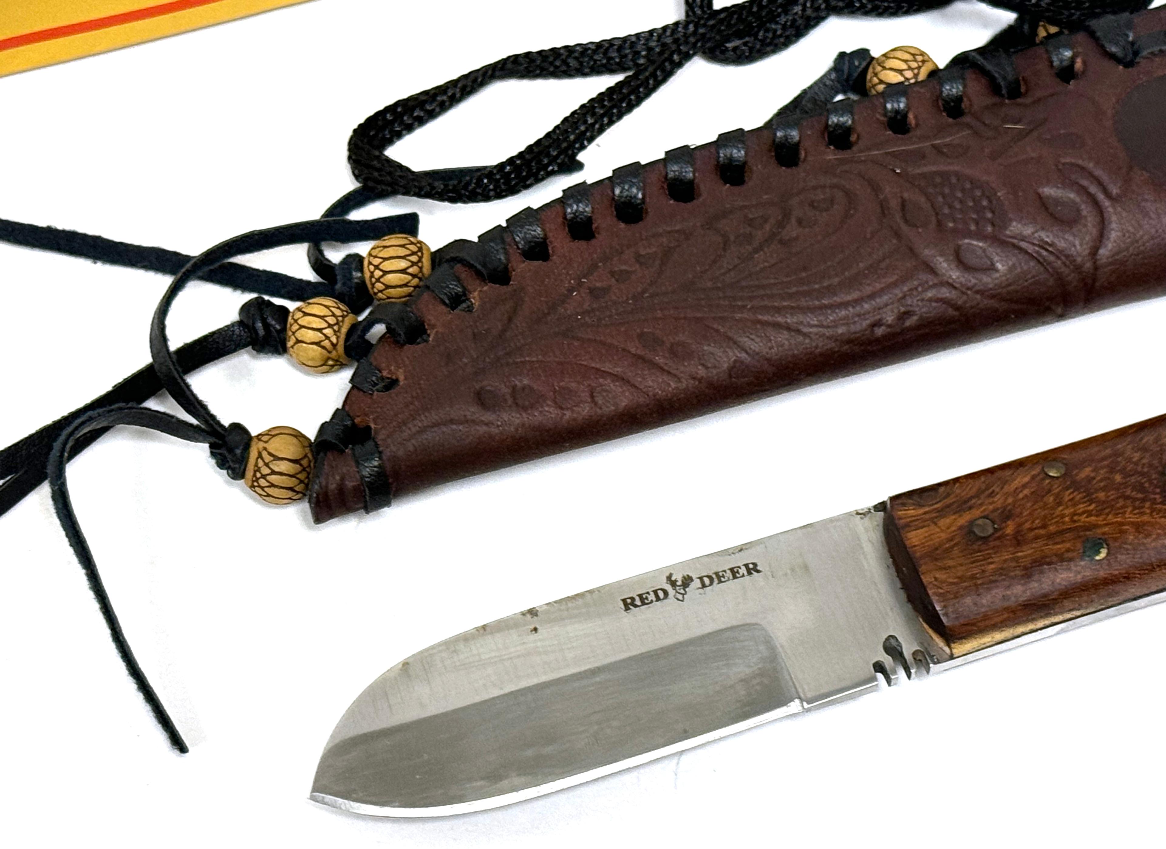 NIB Red Deer PNS-002-M Hunting Knife with Leather Sheathe 