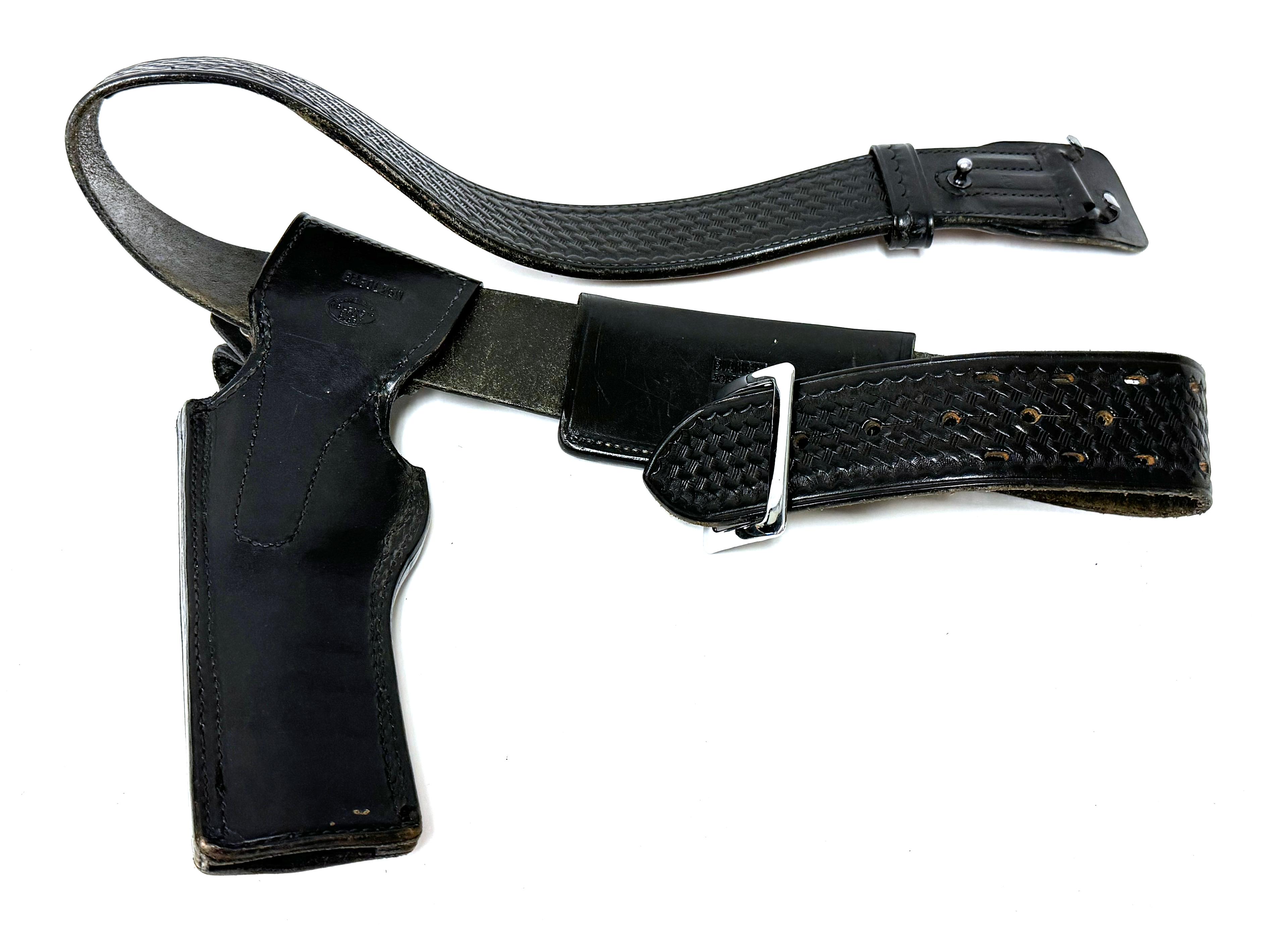 Bianchi/Bucheimer Black Leather Police Belt Rig