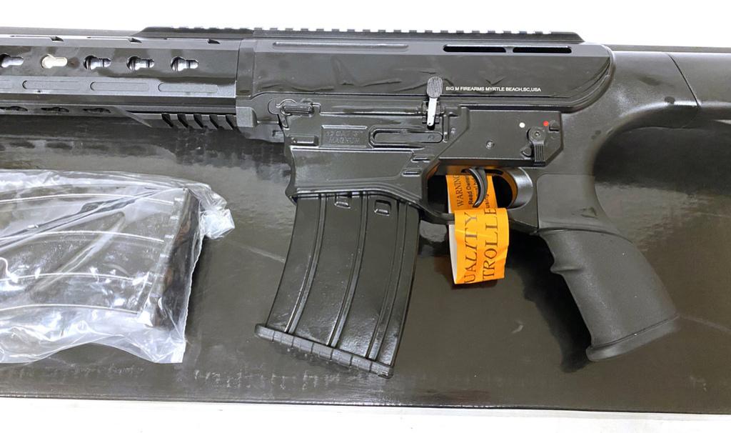 NIB EGE Arms EGX 405 12 GA. Magazine Fed AR-12 Tactical Semi-Automatic Shotgun with Accessories