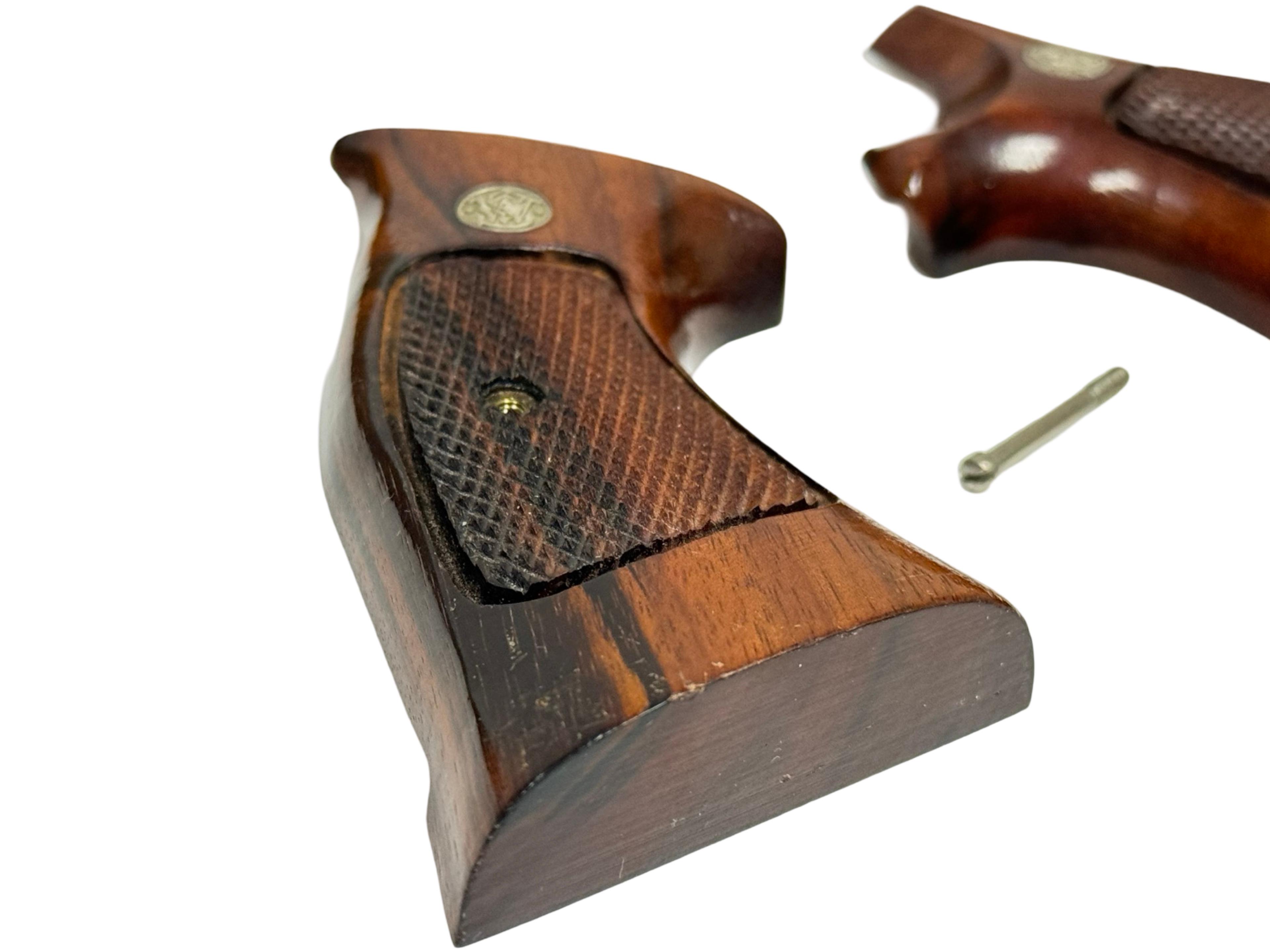 Beautiful Factory S&W Medallion Wood Checkered Stocks for K/L Frame