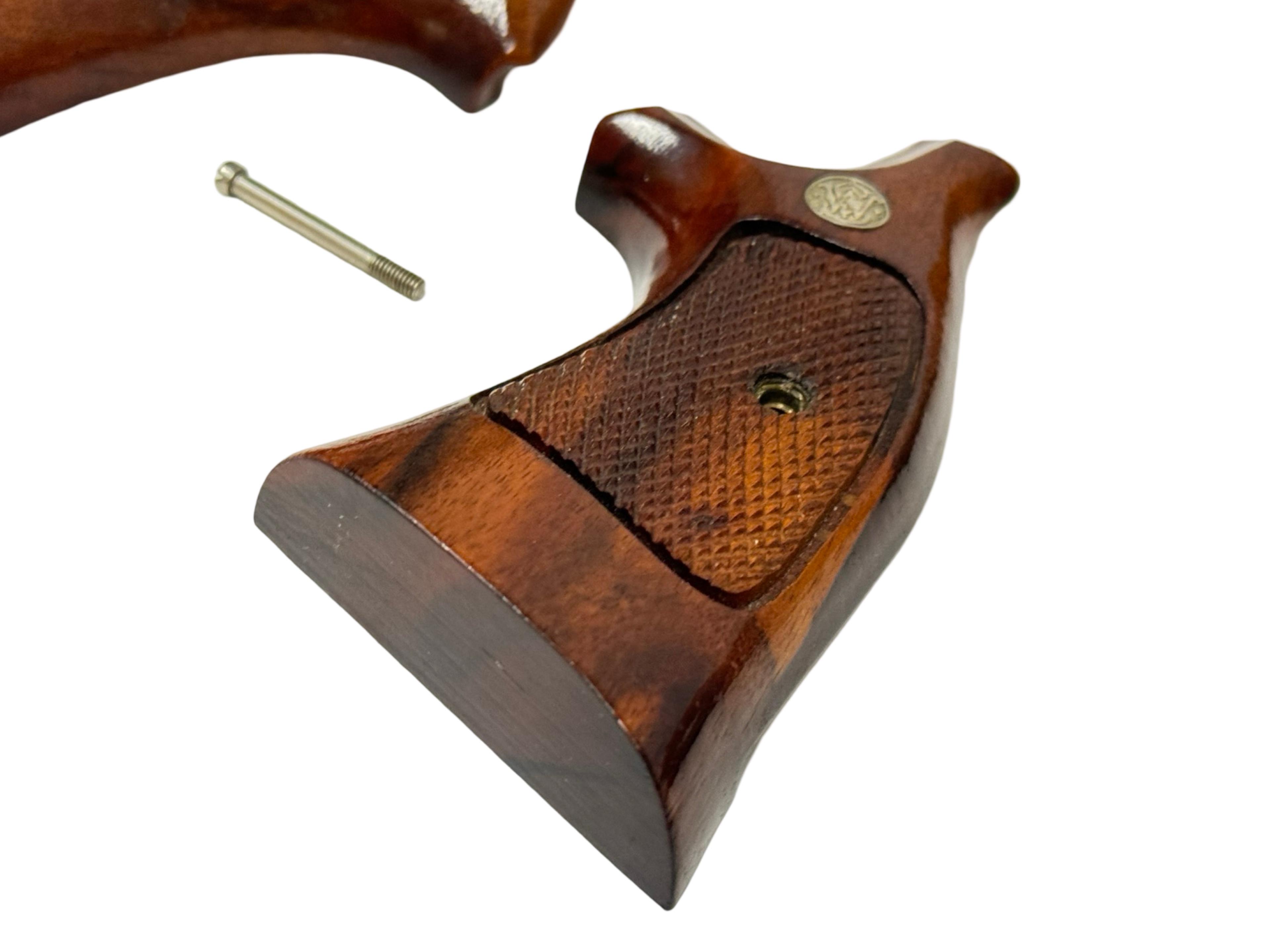 Beautiful Factory S&W Medallion Wood Checkered Stocks for K/L Frame