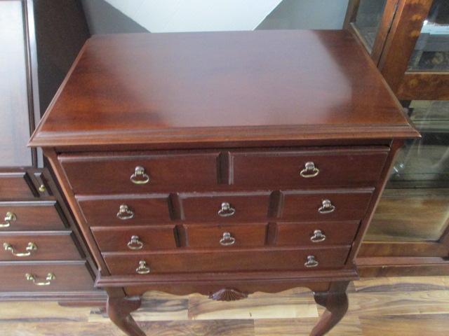 Hickory Chair Colonial James River Plantations Collection Mahogany Silver Chest