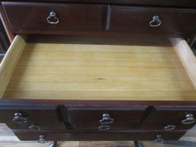 Hickory Chair Colonial James River Plantations Collection Mahogany Silver Chest