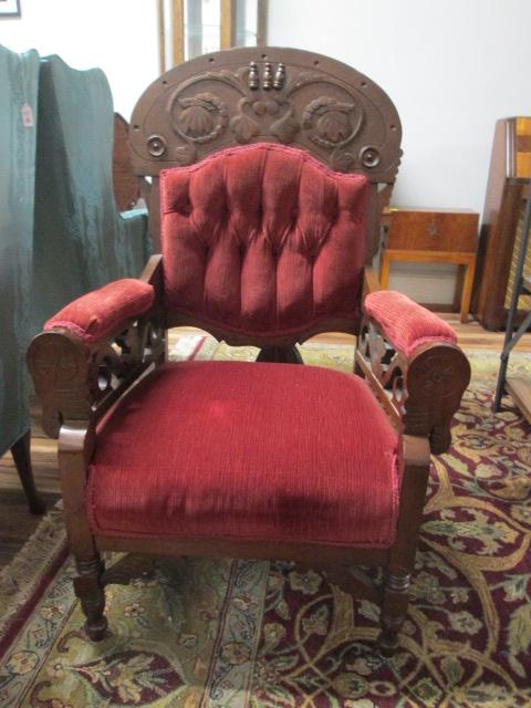 Antique Victorian Walnut Parlor Arm Chair