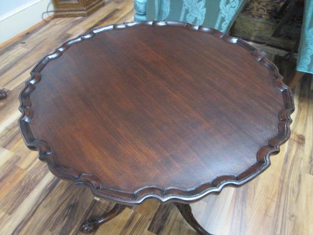 Henkel-Harris Mahogany Pie-Crust Tilt Top Table with Carved Ball and Claw Feet