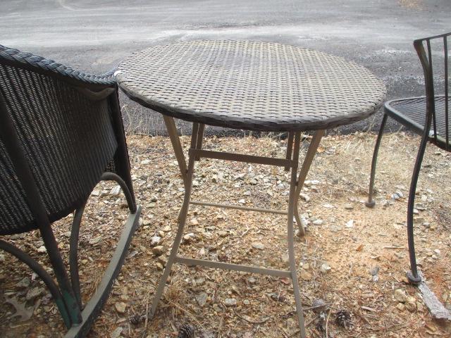 Aluminum Frame Wicker Rocker and Round Folding Table
