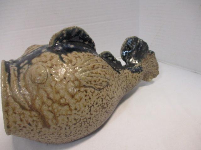 Phil Morgan Pottery Signed Pottery Fish Scrubber/Soap Holder