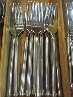 32 Pieces of Heavy Stainless Flatware in Wooden Flatware Organizer