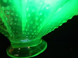Fenton Opalescent Topaz Uranium Glass Hobnail Fan Vase