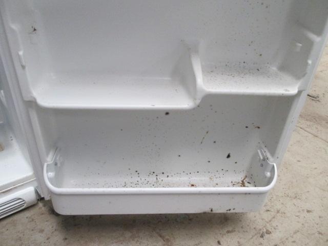 Frigidaire White Top Mount Refrigerator