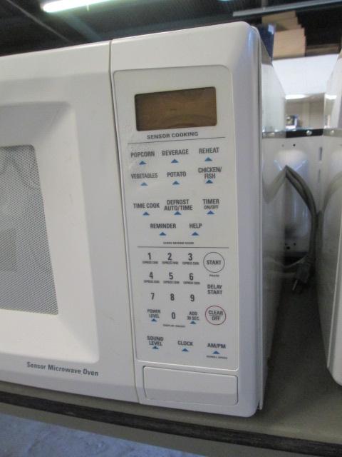 GE White Microwave