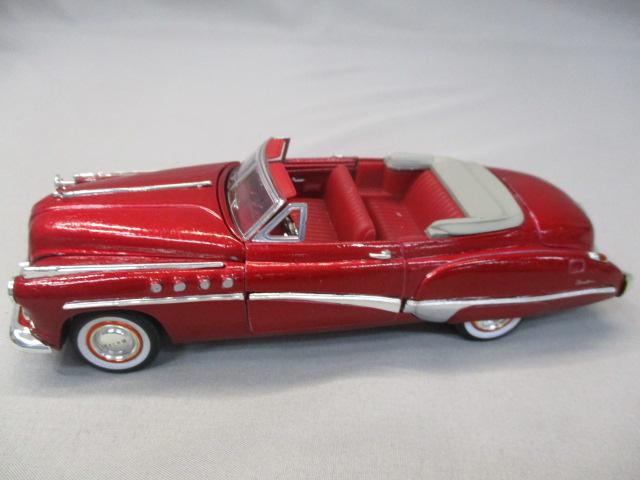 1949 Buick Roadmaster Convertible & 1936 Chrysler Airflow Signature Models