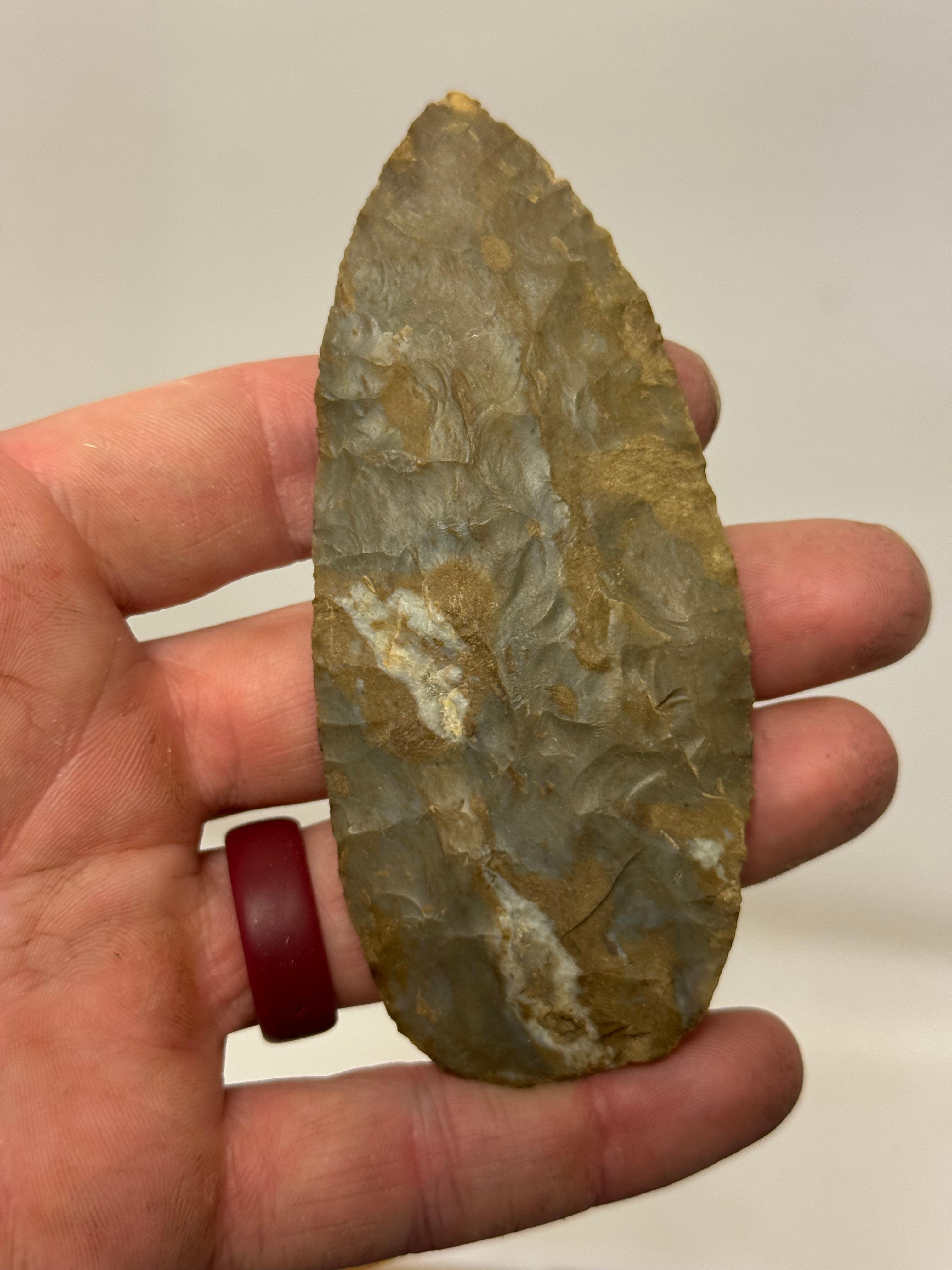 20pc. Curated Ancient Native American Projectile Point Cased Display from North Alabama