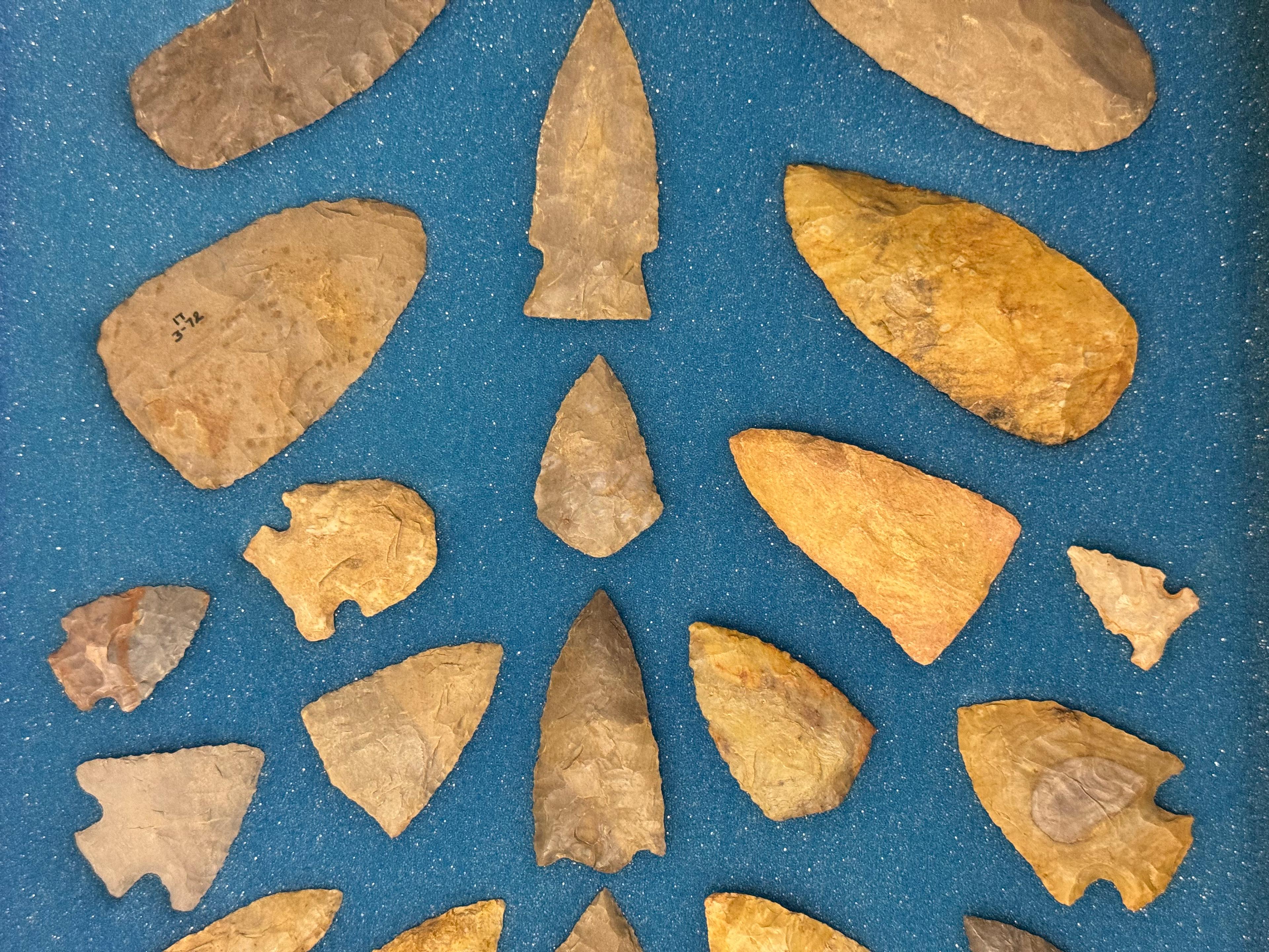 33pc. Curated Ancient Native American Projectile Point Cased Display from North Alabama