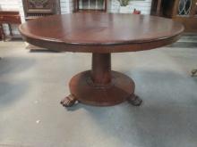 Antique Mahogany Pedestal Table w/ Carved Claw Feet