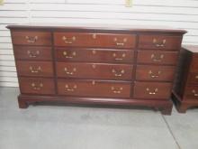 Link-Taylor Heirloom Mahogany Double Dresser