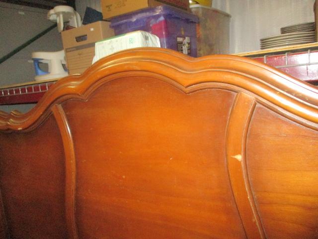 Vintage French Provincial Style Full-Size Headboard and Footboard with Metal Rails