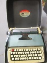 Retro Smith-Corona "Galaxy II" Typewriter in Carrying Case