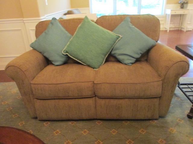 La-Z-Boy Power Reclining Love Seat with Decorative Throw Pillows