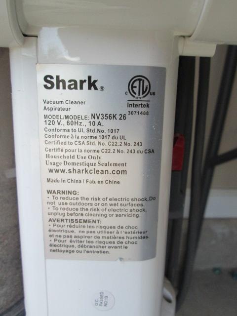 Shark Navigator Lift-Away Vacuum