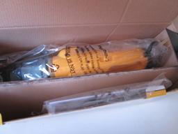 New in Box Vapamore Portable Wet/Dry Steam Vac
