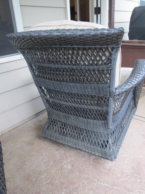 Woven Resin Wicker Swiveling Glider with Sunbrella Cushions