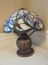 Stained Glass Style Double Bulb Desk/Vanity Lamp