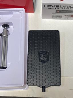 NIB Real Avid Level-Right Pro for Scopes