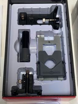 NIB Real Avid Level-Right Pro for Scopes