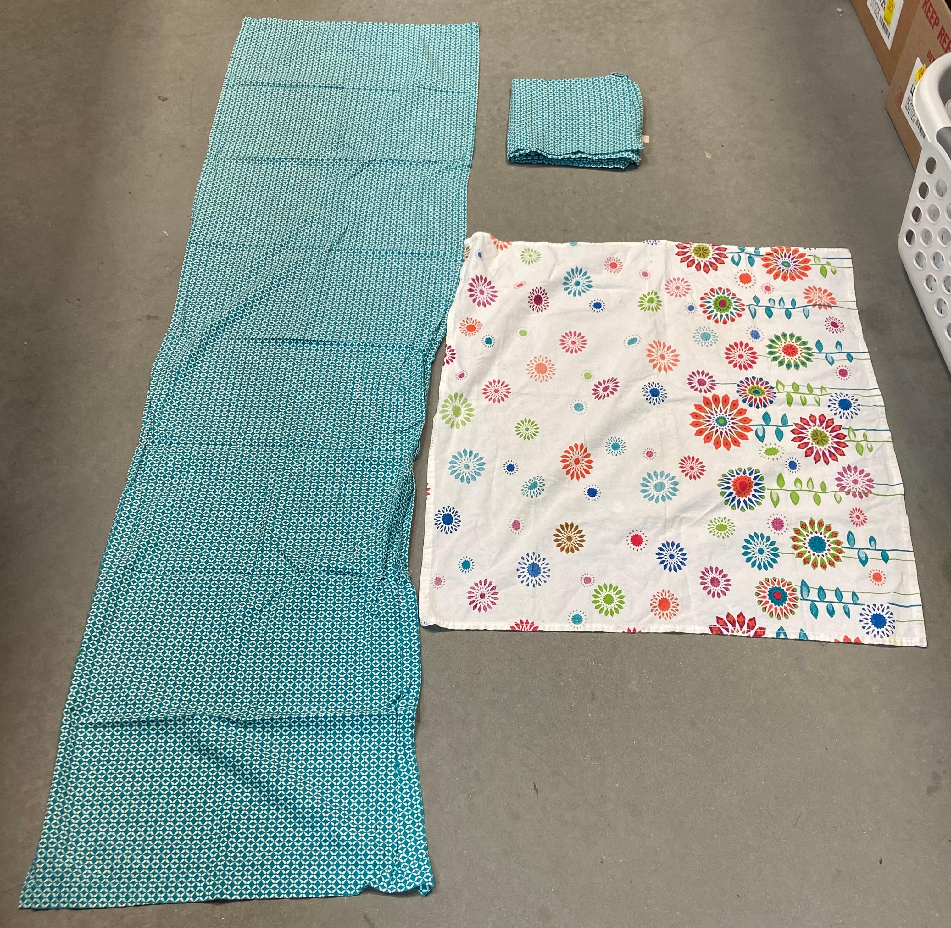 Table Runners, Placemats and Tablecloths Lot.