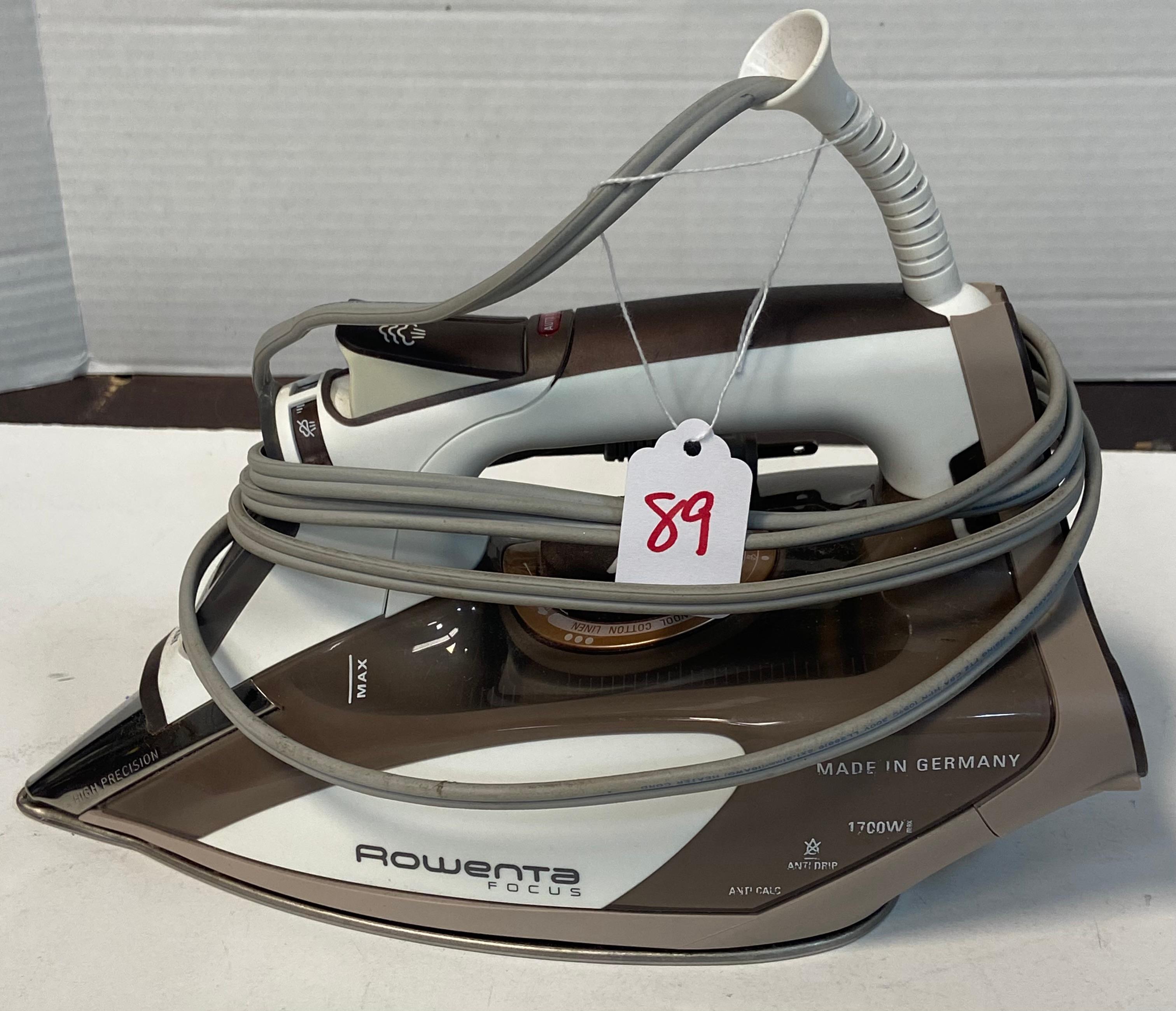 Rosenta Focus Ion. Turns On Heats.