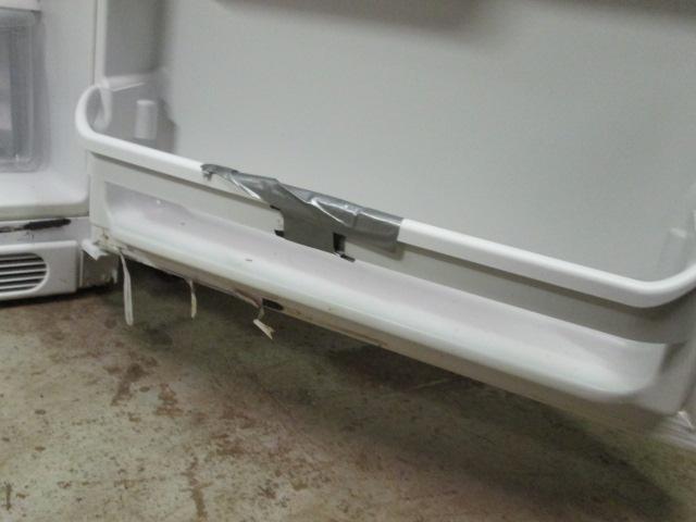 Kenmore White Top Mount Refrigerator