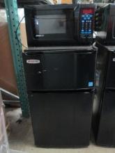 MicroFridge Safe Plug Microwave Compact Refrigerator Combo
