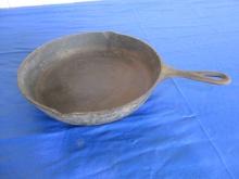 Cast Iron Fry Pan By Lodge