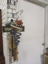Friends Forever Sign & Owl Bamboo Wind Chimes