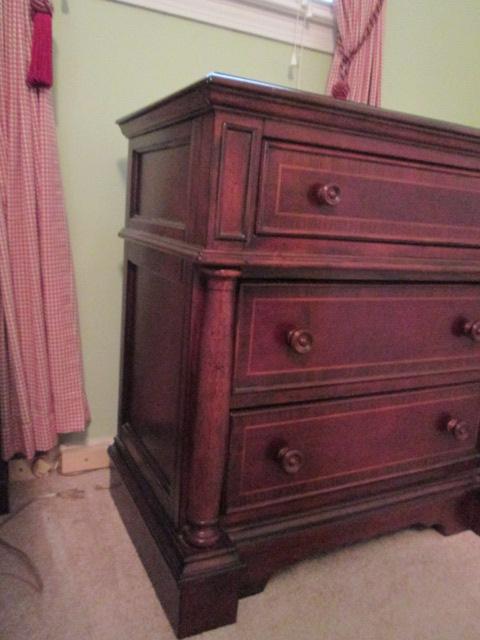 Small Banded Mahogany Design 3 Drawer Chest
