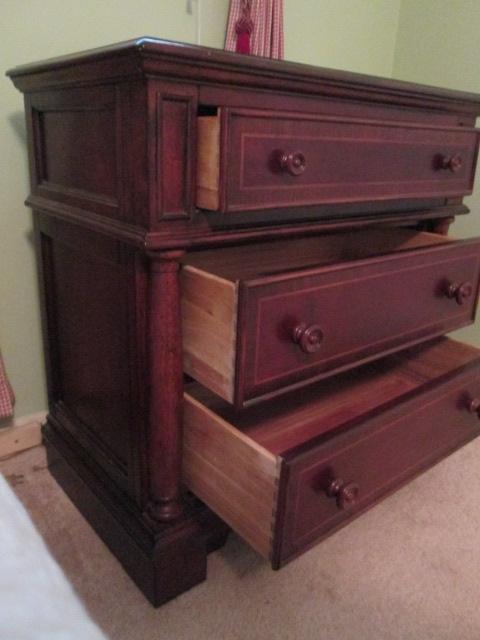 Small Banded Mahogany Design 3 Drawer Chest