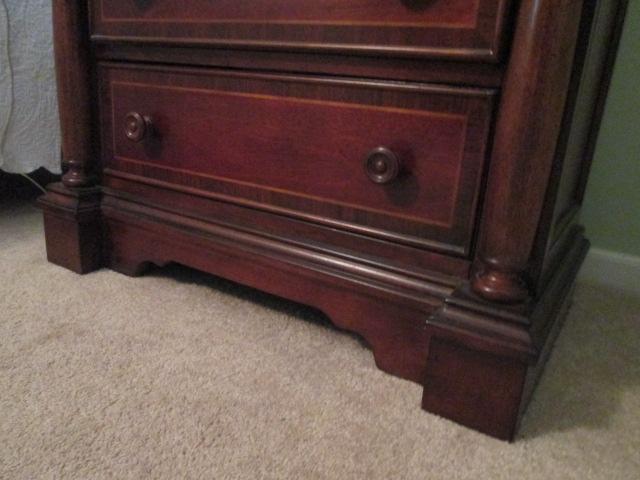 Small Banded Mahogany Design 3 Drawer Chest